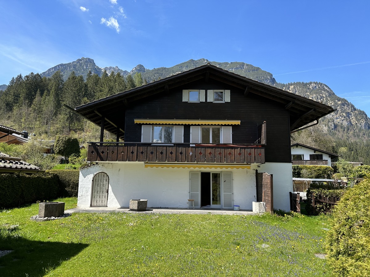 Haushälfte in exklusiver Wohnlage von Garmisch