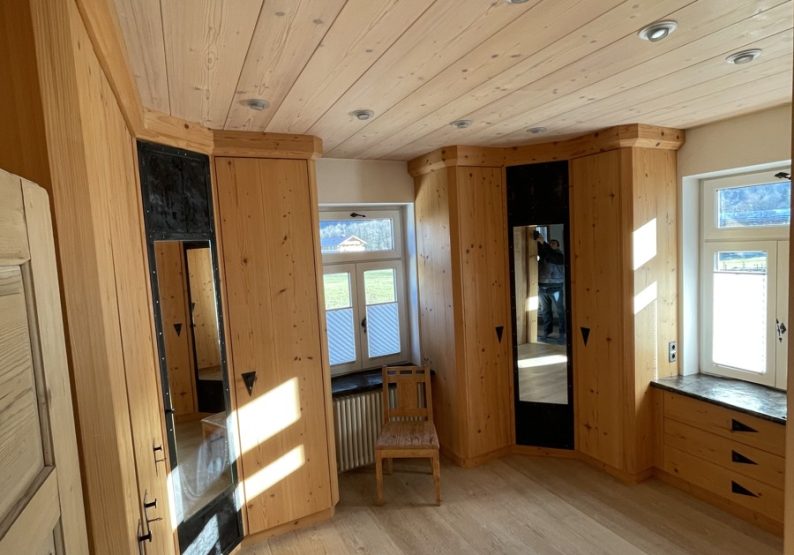 Ankleidezimmer OG